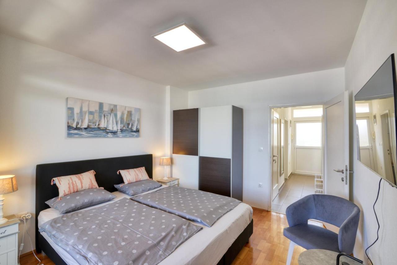 Studio Apartment Harbour PUY 외부 사진