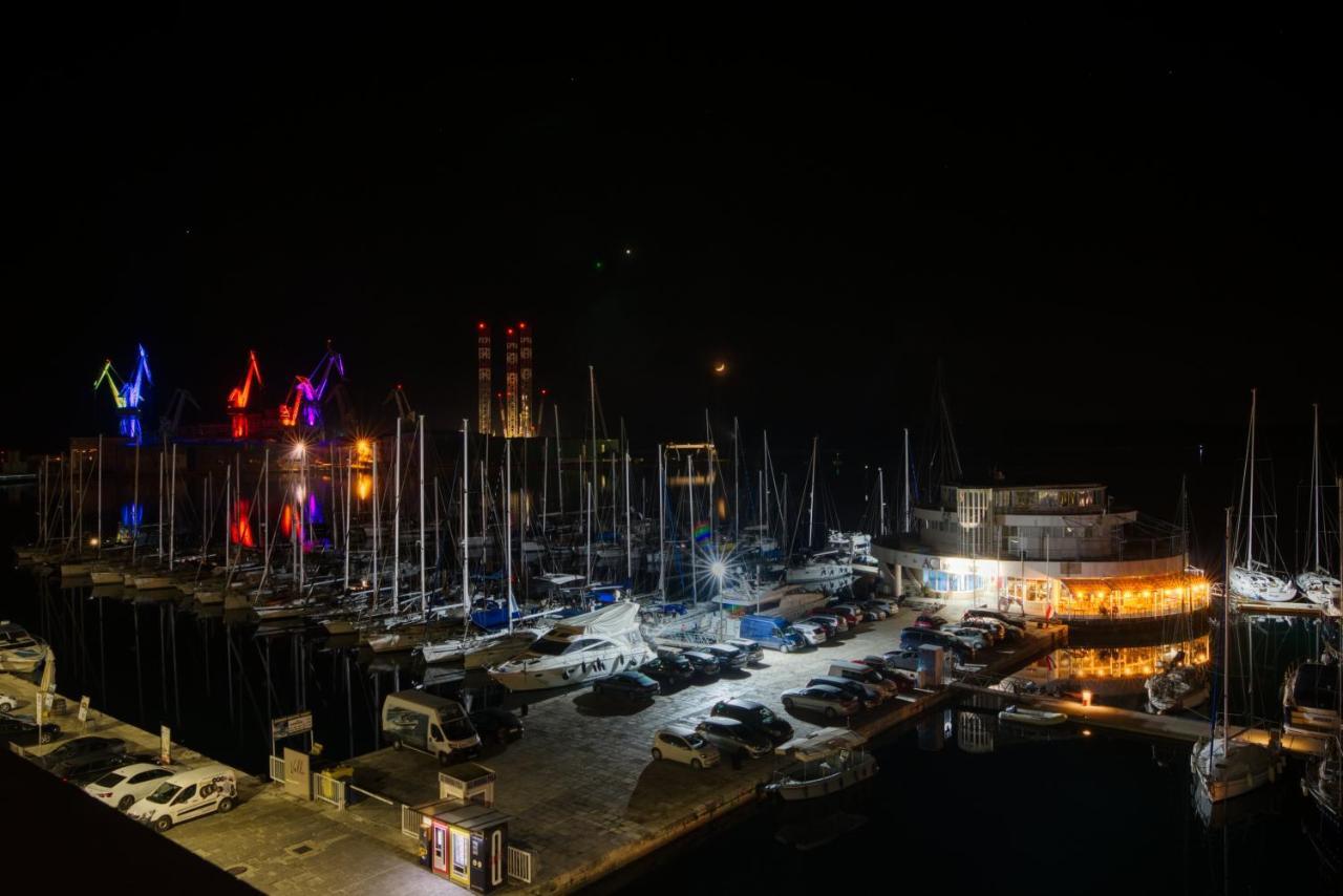 Studio Apartment Harbour PUY 외부 사진